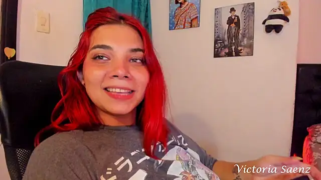 victoriaasaenz  online show from 2, 2, 2025