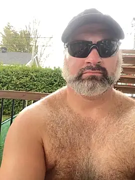 Snapshot of fat_cock_4_you chatting on 17, 9, 2025 fat cock 4 you online show from 17, 9, 2025