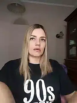 KrissSexi online show from 3, 3, 2025