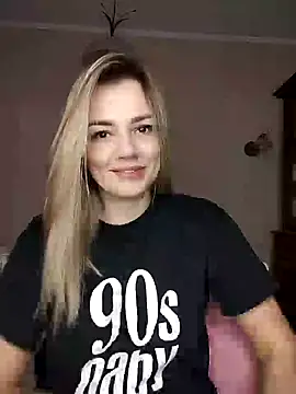 KrissSexi online show from 6, 3, 2025