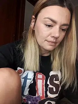 KrissSexi online show from 18, 9, 2025