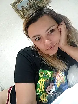 KrissSexi online show from 2, 10, 2025