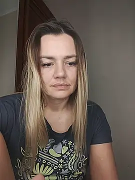 KrissSexi online show from 18, 11, 2025