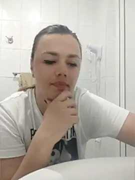 Snapshot of KrissSexi chatting on 23, 6, 2026 KrissSexi online show from 23, 6, 2026
