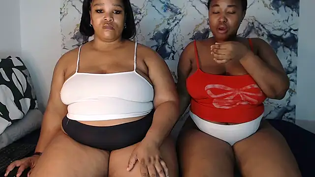 SexyAmeena2002 online show from 1, 4, 2026