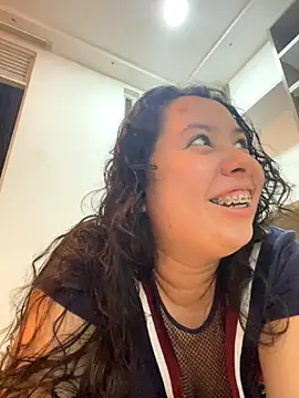 Snapshot of KimyTekashi_ chatting on 24, 9, 2025 KimyTekashi online show from 24, 9, 2025
