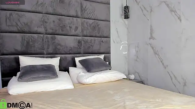 Barbie Lis online show from 8, 9, 2025