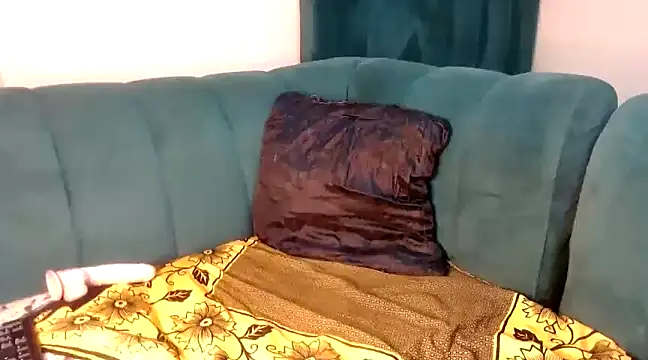 judyshinel20 online show from 19, 3, 2025