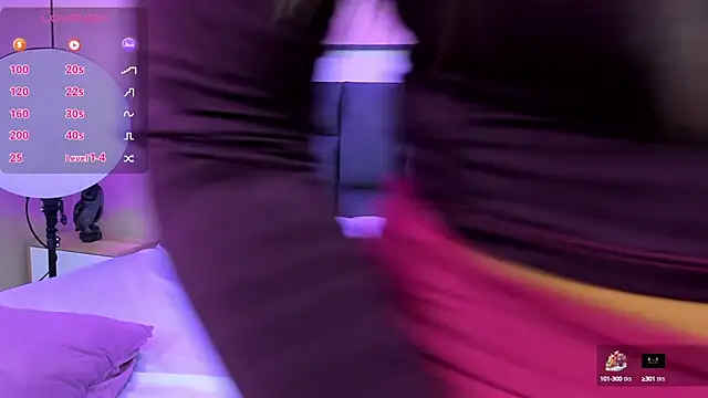 ZiaCalifa online show from 18, 9, 2025