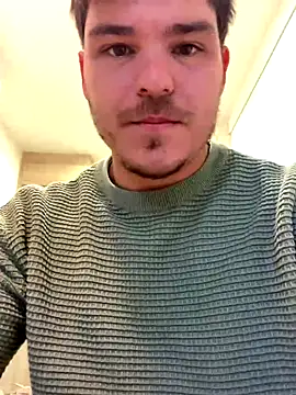 Snapshot of sergigomez chatting on 4, 10, 2025 sergigomez online show from 4, 10, 2025