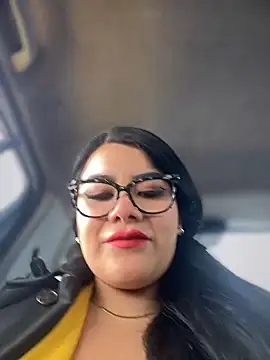 Insane Issa online show from 2, 2, 2025