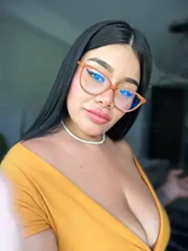 Insane Issa online show from 1, 3, 2026