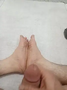 Hardapple01 online show from 28, 2, 2025