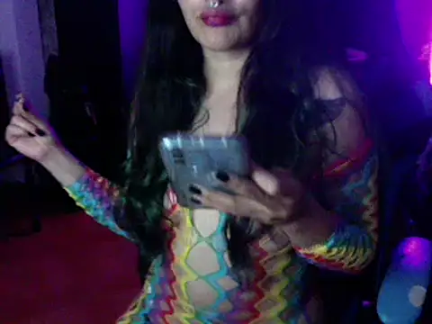 Snapshot of AngelaQueen_ chatting on 8, 2, 2025 AngelaQueen online show from 8, 2, 2025