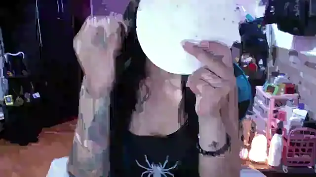 AngelaQueen  online show from 26, 3, 2026