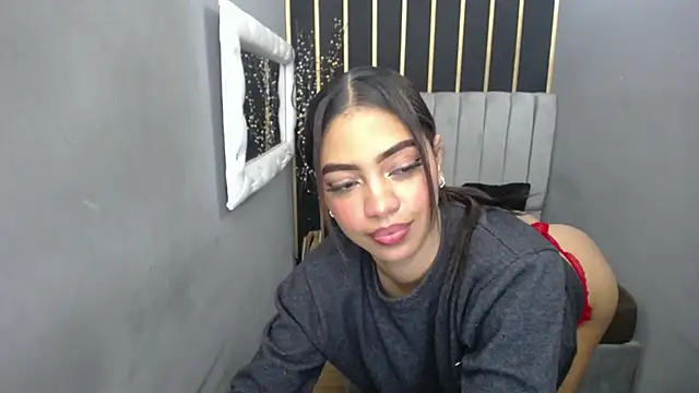 Snapshot of keizy__conte chatting on 17, 12, 2024 keizy conte online show from 17, 12, 2024