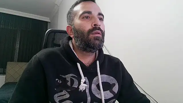 Snapshot of tgltplsr chatting on 3, 12, 2024 tgltplsr online show from 3, 12, 2024