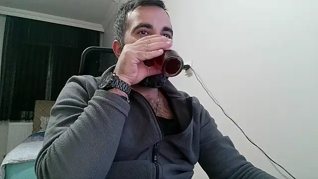 Snapshot of tgltplsr chatting on 19, 12, 2024 tgltplsr online show from 19, 12, 2024