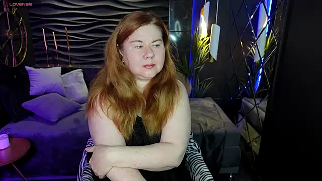 Snapshot of Mrs_Emilia chatting on 7, 12, 2024 Mrs Emilia online show from 7, 12, 2024