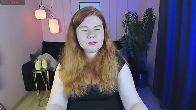 Snapshot of Mrs_Emilia chatting on 21, 12, 2024 Mrs Emilia online show from 21, 12, 2024