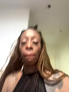 SlimBeenBadd1981 online show from 22, 12, 2025