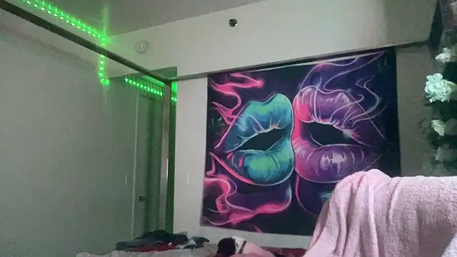 YasmineMinaj online show from 26, 3, 2026