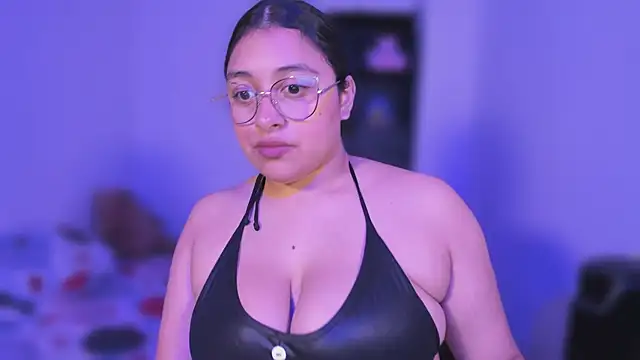 Snapshot of Soysofiarodrigu chatting on 13, 3, 2025 Soysofiarodrigu online show from 13, 3, 2025