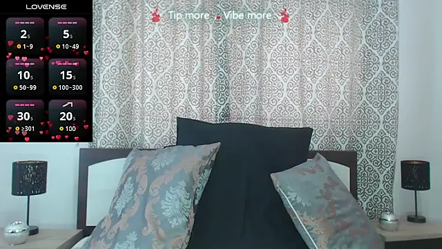 Snapshot of MissMilla chatting on 6, 2, 2025 MissMilla online show from 6, 2, 2025