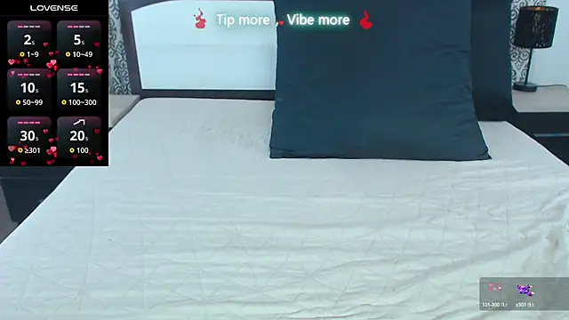 Snapshot of MissMilla chatting on 24, 9, 2025 MissMilla online show from 24, 9, 2025