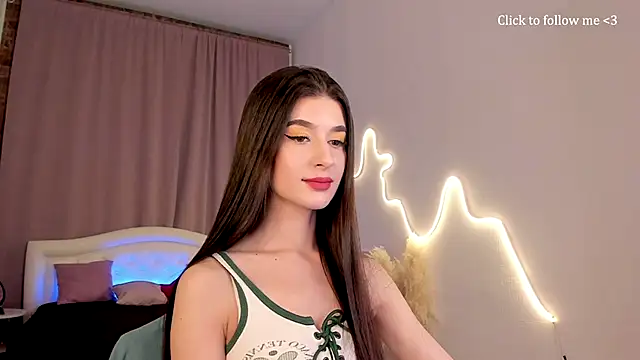 LauraCoy online show from 5, 12, 2025