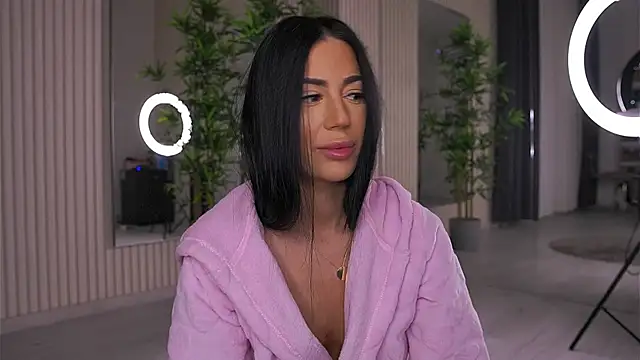 Abbela White online show from 13, 2, 2025