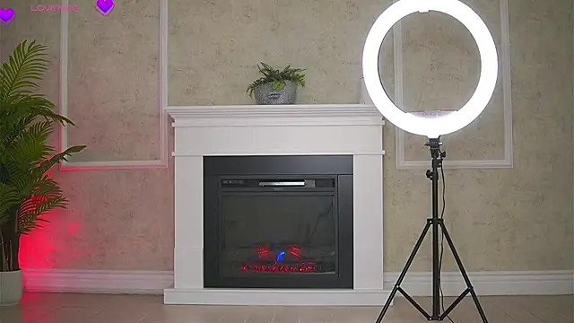 Abbela White online show from 18, 11, 2025