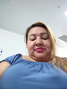 HORNY MATURE25 online show from 13, 4, 2026