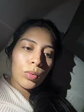 Sophie  Foxxx online show from 22, 1, 2025