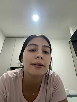 Sophie  Foxxx online show from 8, 3, 2026