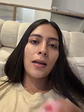 Snapshot of Sophie__Foxxx chatting on 5, 5, 2026 Sophie Foxxx online show from 5, 5, 2026