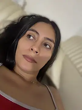 Snapshot of Sophie__Foxxx chatting on 7, 5, 2026 Sophie Foxxx online show from 7, 5, 2026