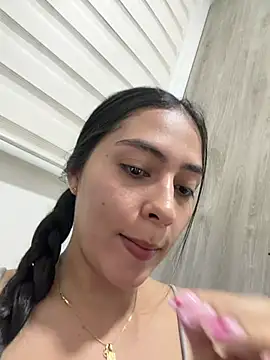 Snapshot of Sophie__Foxxx chatting on 28, 5, 2026 Sophie Foxxx online show from 28, 5, 2026