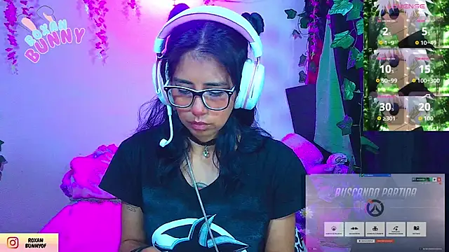 Roxanbunny1 online show from 12, 1, 2026