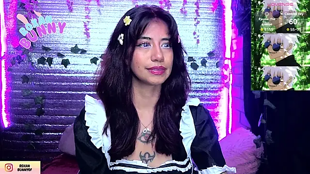 Roxanbunny1 online show from 18, 3, 2026