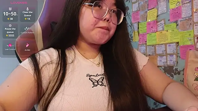 ANNELIESE  online show from 8, 12, 2024