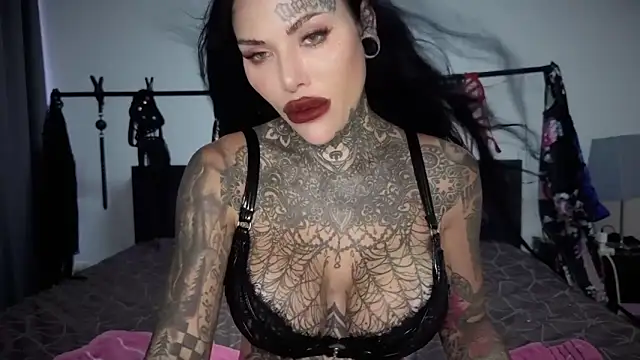 Snapshot of claudiacvc95 chatting on 5, 3, 2026 claudiacvc95 online show from 5, 3, 2026