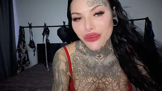 claudiacvc95 online show from 11, 4, 2026