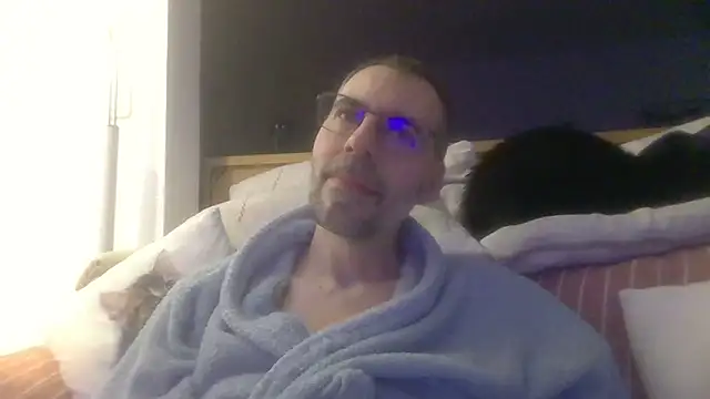 ptitcanard60600 online show from 8, 3, 2025