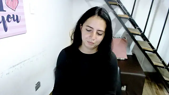 samantha baby  online show from 3, 1, 2025