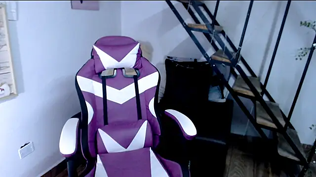 samantha baby  online show from 1, 10, 2025