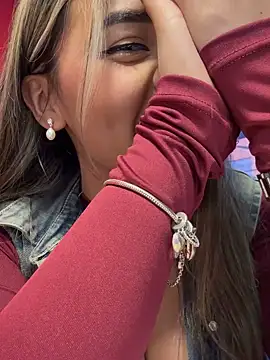 Tiana saenz online show from 14, 9, 2025