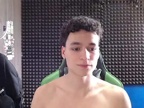 Curly Angel24 online show from 26, 2, 2026