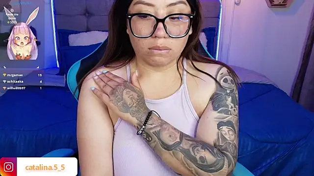 Snapshot of Kata_Bigboobs chatting on 3, 2, 2026 Kata Bigboobs online show from 3, 2, 2026