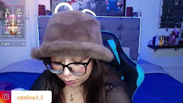 Kata Bigboobs online show from 5, 6, 2026